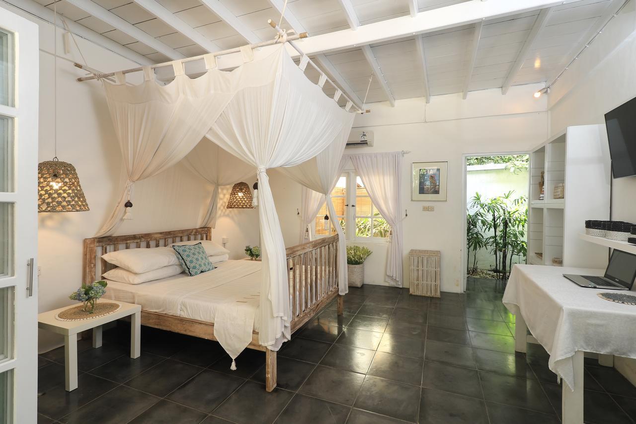 Villa Amalfi Seminyak  Exterior photo