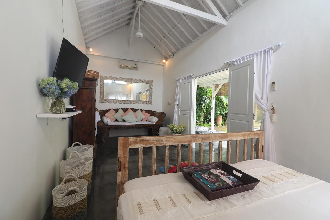 Villa Amalfi Seminyak  Exterior photo